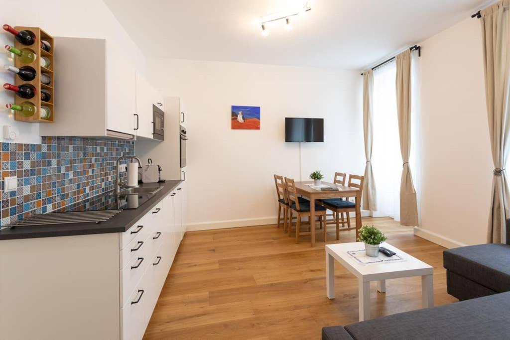 14 C&J'S Apartment Vídeň Exteriér fotografie